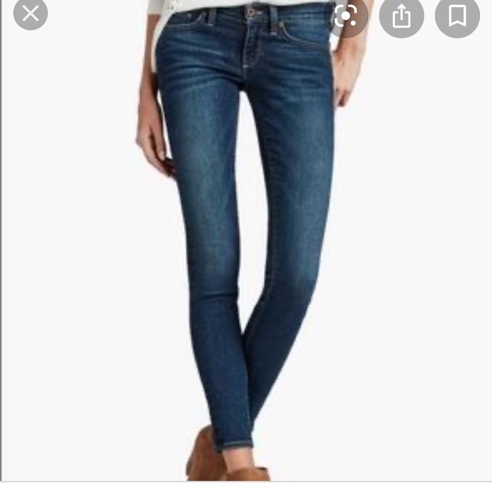 Guess Straight legs dark wash Jeans - Picture 2 of 9